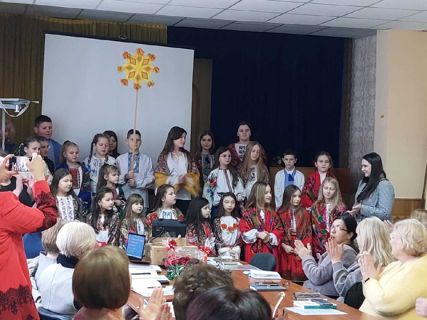 Нарада керівників закладів загальної середньої та позашкільної освіти